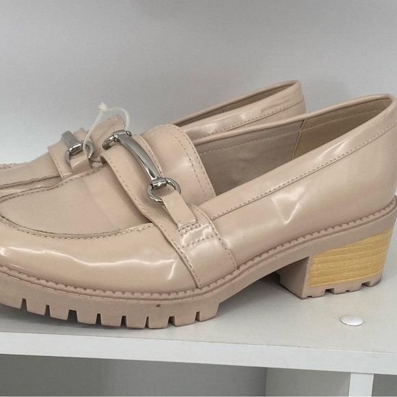 Marc Fisher Patent Cream Loafers - Picture 1 of 5